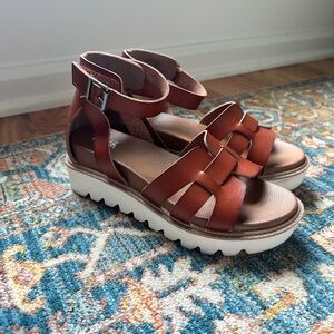 MIA girls (4) Brown and White Chunky Platform Sandals